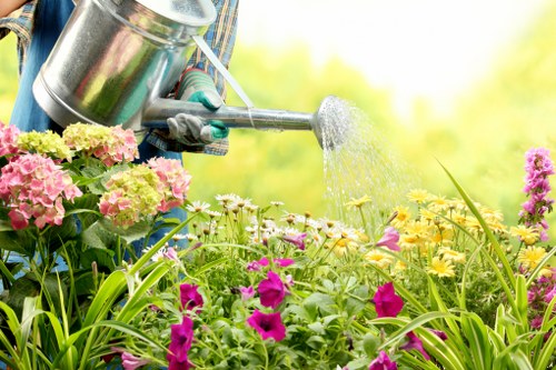 Safe Gardeners Kenton checkout options for customers